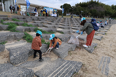 長田海浜公園でのゴミ拾い(2)