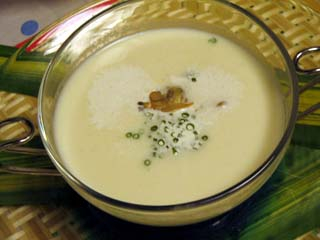 じゃがいもとあさり貝の冷たいスープ