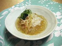 ところてんのごま酢和え